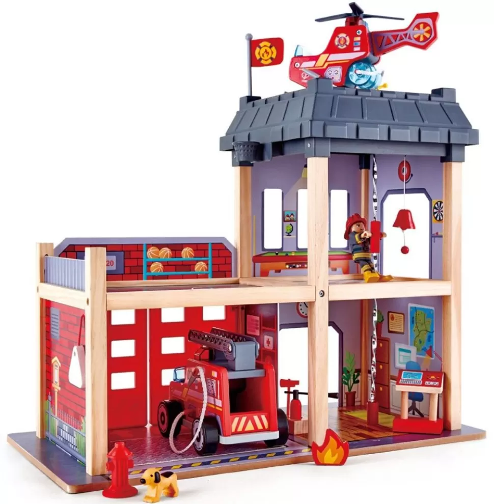 Hape Dukkehus & Legesæt<Brandstation I Trae M. 13 Dele